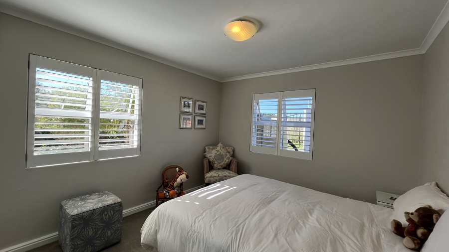3 Bedroom Property for Sale in Van Riebeeckshof Western Cape